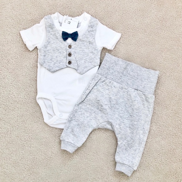 H&M Other - H&M baby bodysuit and pants